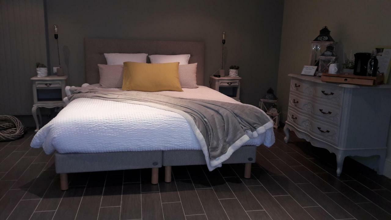 Chambre D'Hotes Les Rives De La Tronne Mer Eksteriør bilde